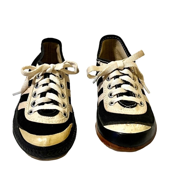 Vintage Children’s Canvas Stripe Track shoes - Picture 2 of 11